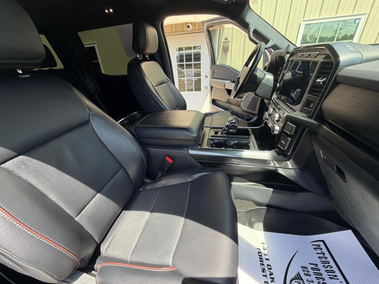 Ford F-150 XLT SuperCrew 4WD 2022