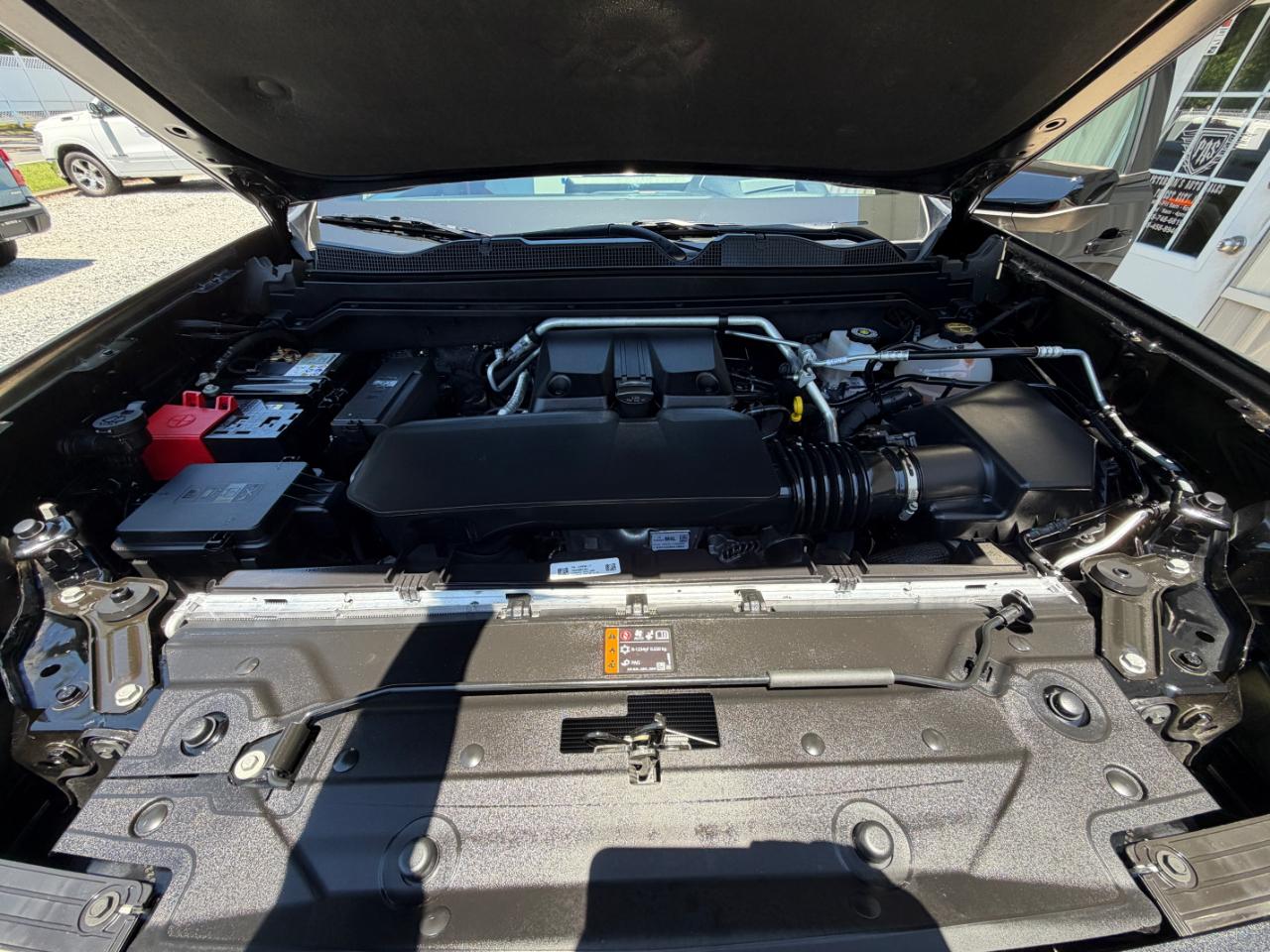 GMC Canyon AT4X Crew Cab 4WD 2025