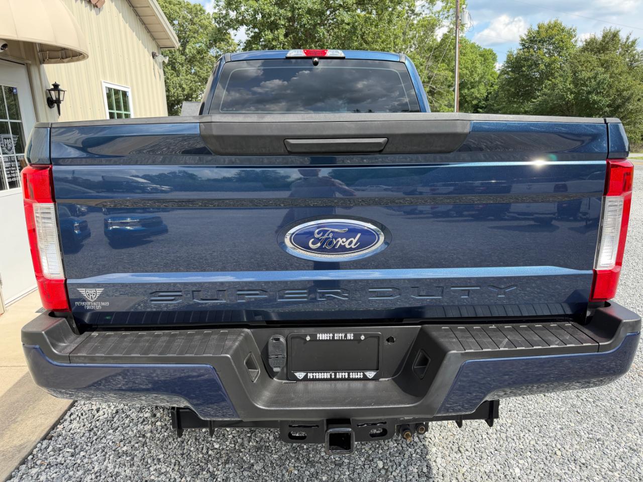 Ford F-250 SD XL Crew Cab Short Bed 4WD 2017