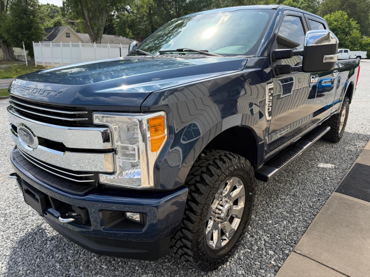 Ford F-250 SD XL Crew Cab Short Bed 4WD 2017