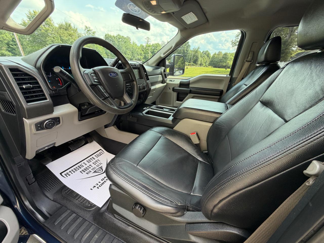 Ford F-250 SD XL Crew Cab Short Bed 4WD 2017