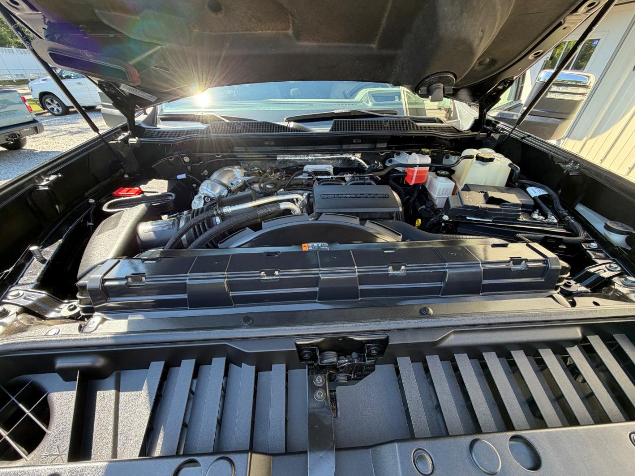 Chevrolet Silverado 2500HD LTZ Crew Cab 4WD 2024