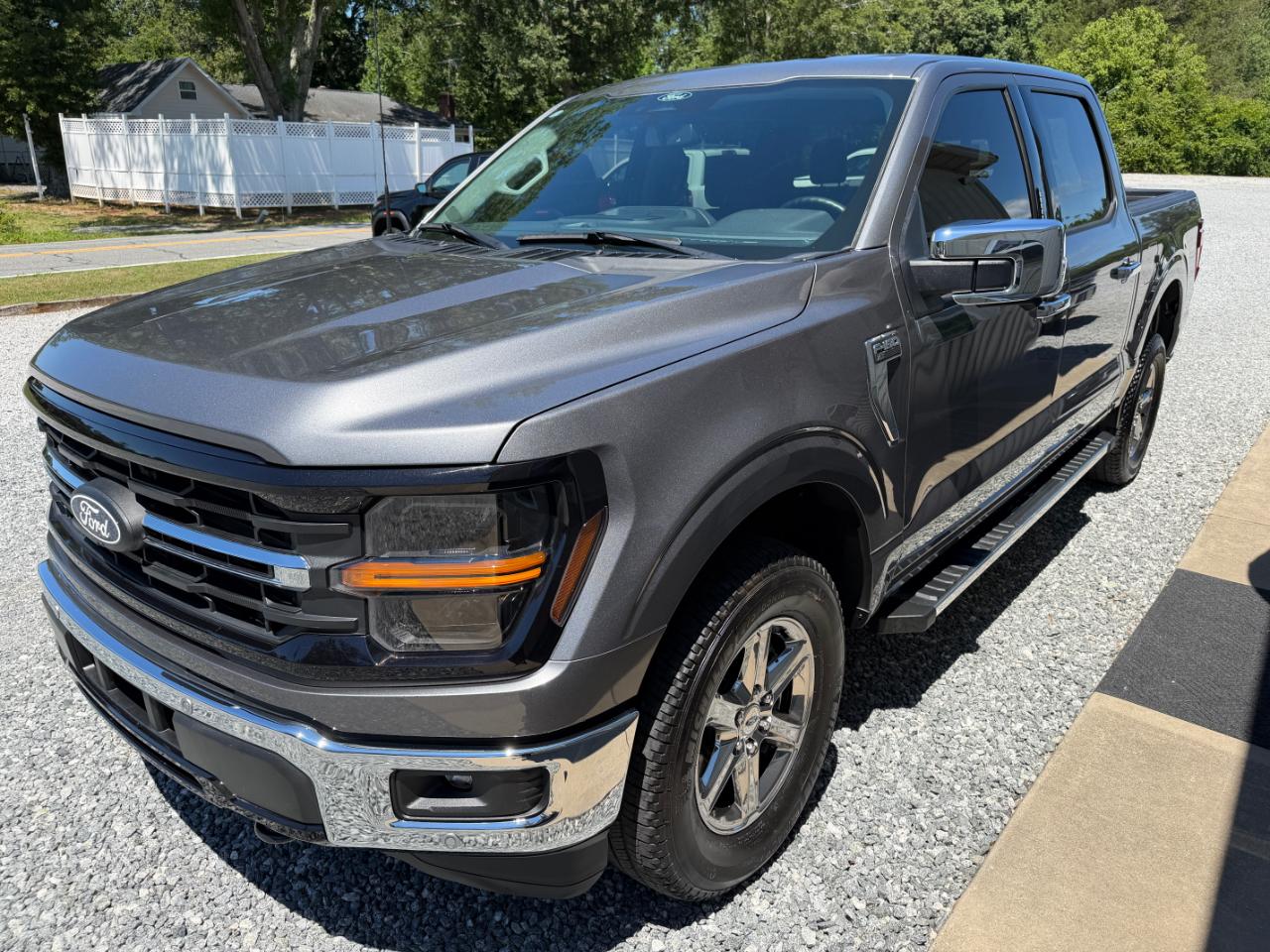 Ford F-150 XLT SuperCrew 5.5-ft. Bed 4WD 2024