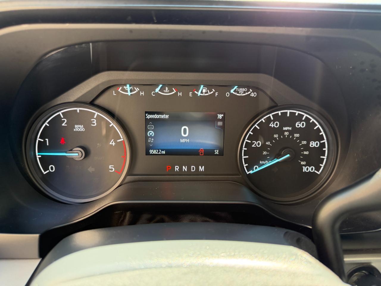 Ford F-250 SD XLT Crew Cab Short Bed 4WD 2025