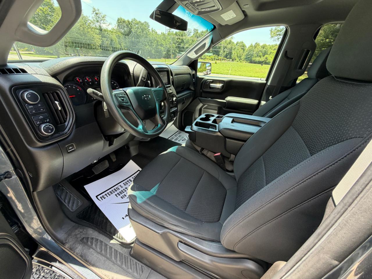 Chevrolet Silverado 1500 4WD Crew Cab 147" Custom Trail Boss 2021