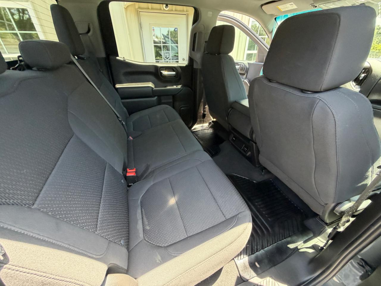 Chevrolet Silverado 1500 4WD Crew Cab 147" Custom Trail Boss 2021