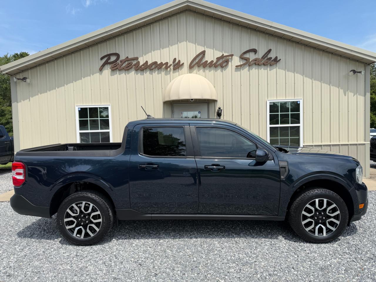 Ford Maverick Lariat FWD SuperCrew 2023