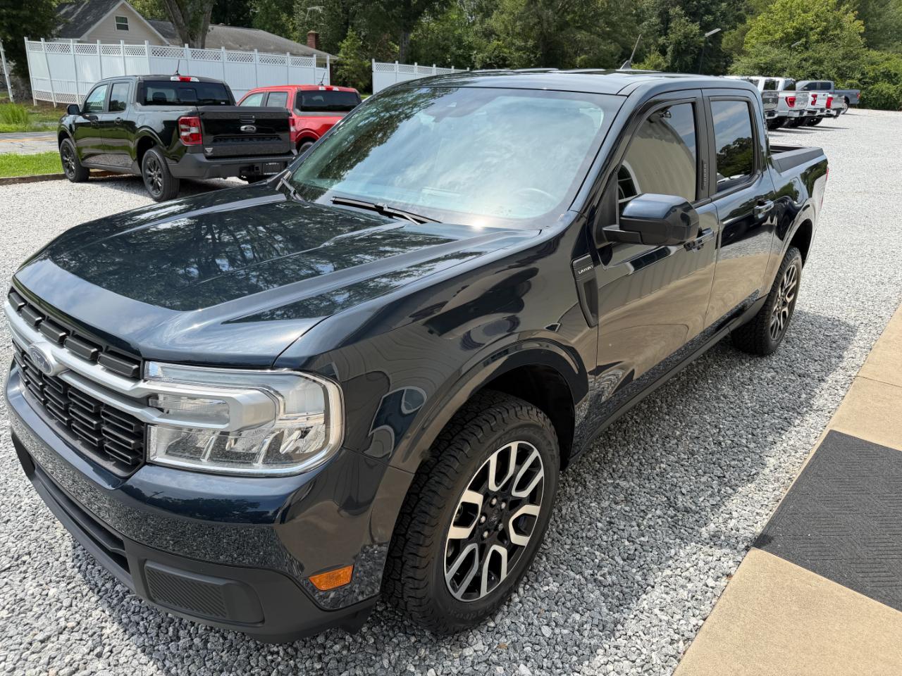 Ford Maverick Lariat FWD SuperCrew 2023