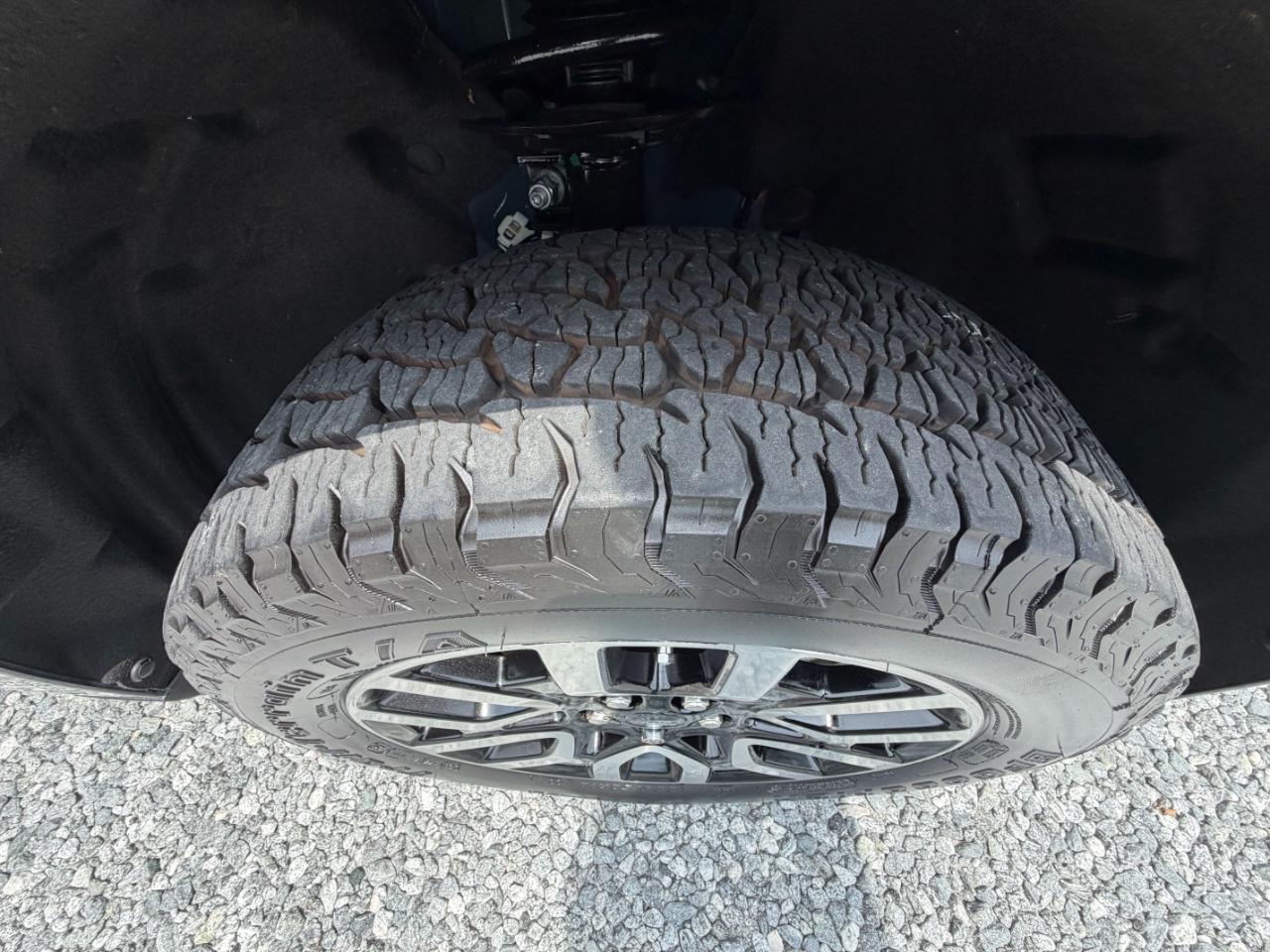 Ford Maverick Lariat FWD SuperCrew 2023