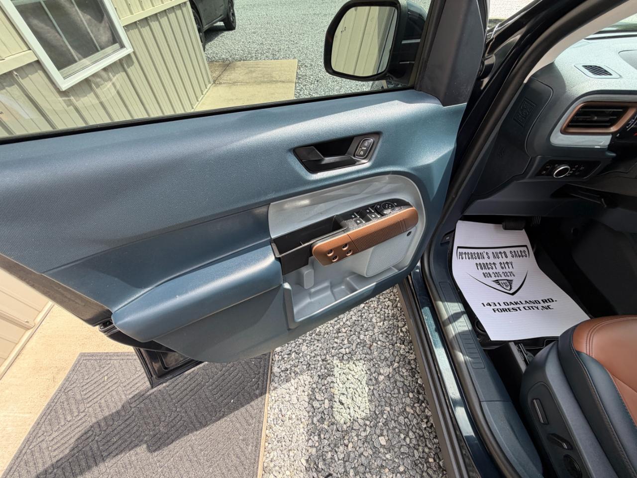 Ford Maverick Lariat FWD SuperCrew 2023