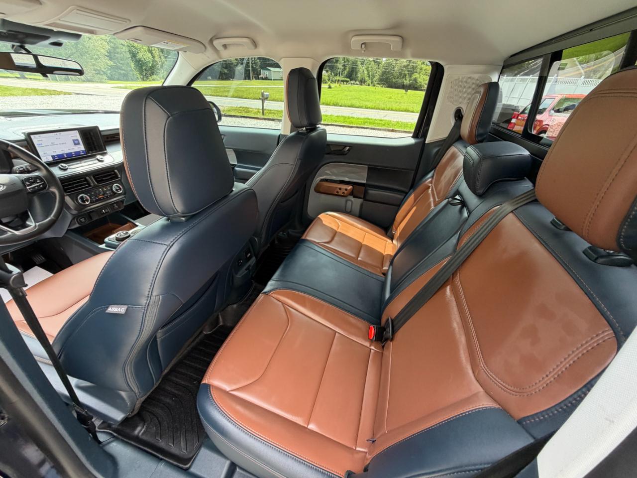 Ford Maverick Lariat FWD SuperCrew 2023