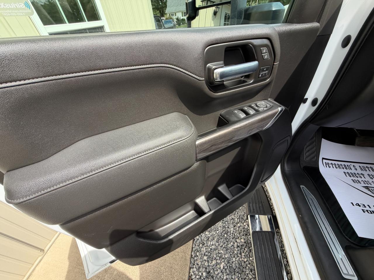 Chevrolet Silverado 2500HD LTZ Crew Cab Short Box 4WD 2022