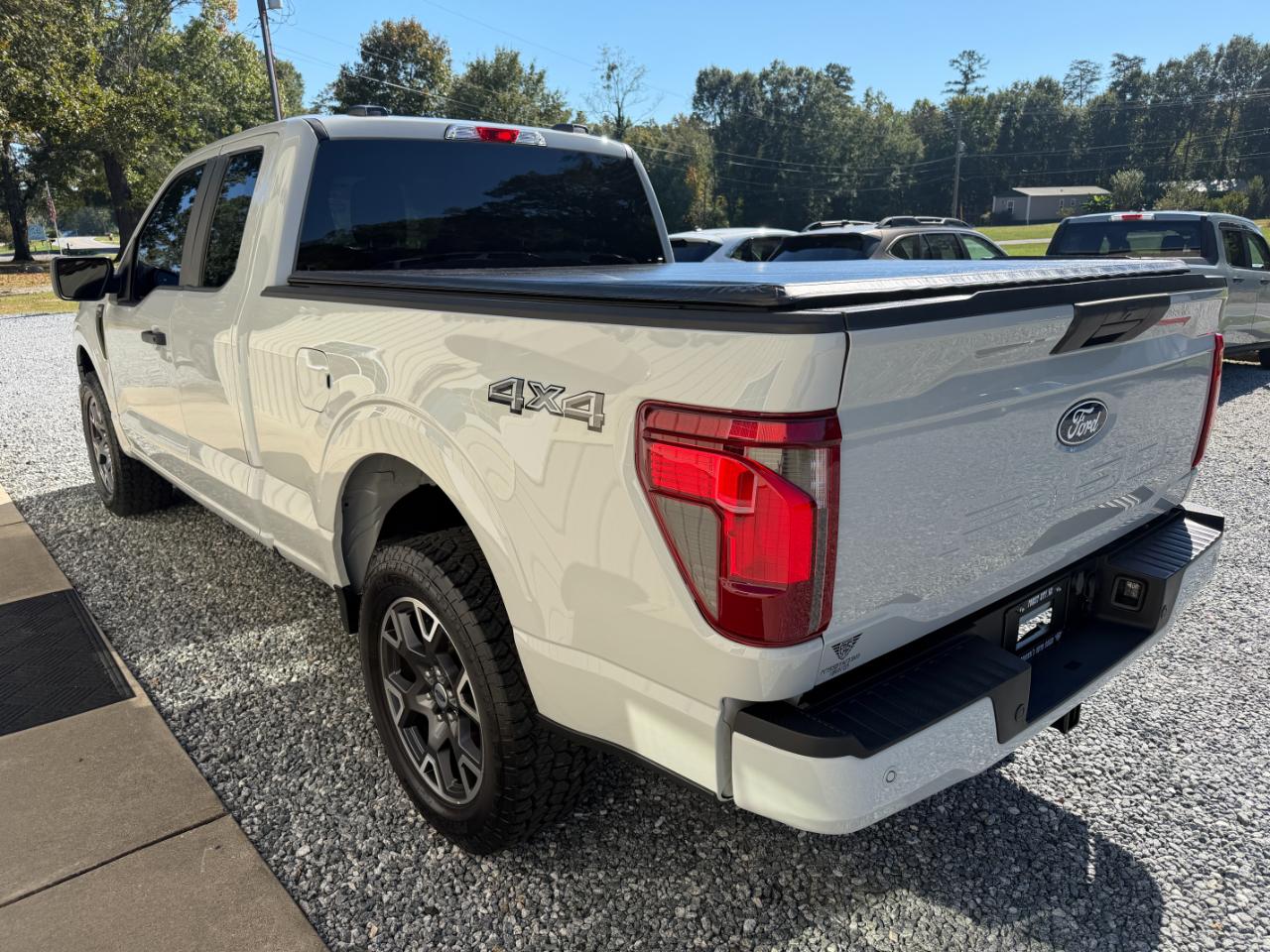 Ford F-150 STX 4WD SuperCab 6.5' Box 2024