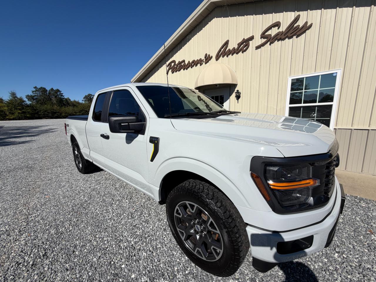 Ford F-150 STX 4WD SuperCab 6.5' Box 2024