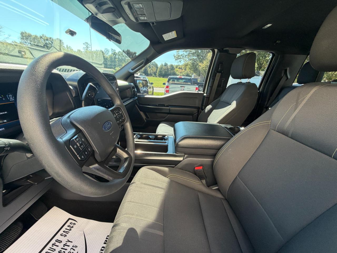 Ford F-150 STX 4WD SuperCab 6.5' Box 2024