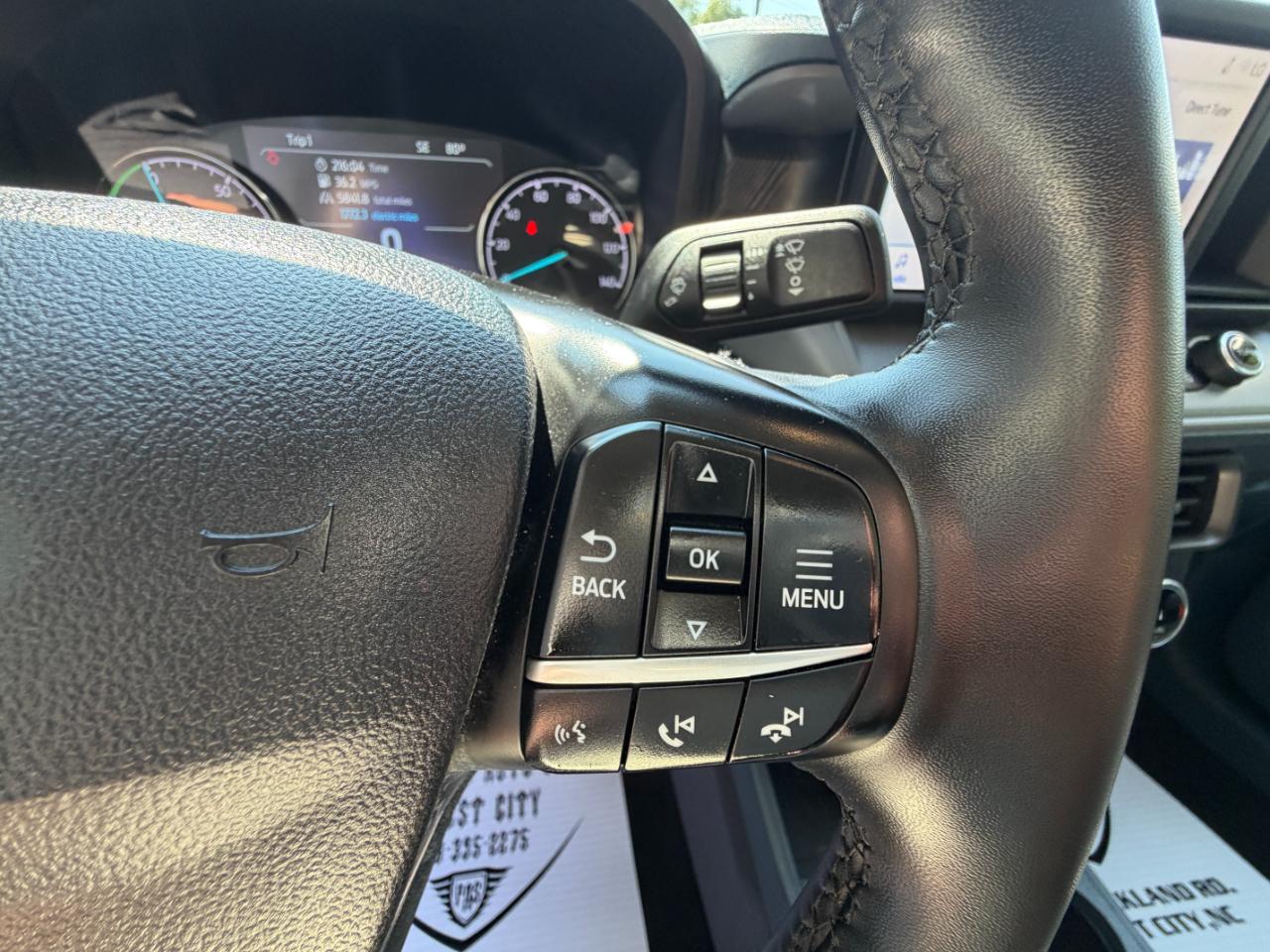 Ford Maverick Lariat FWD SuperCrew 2024