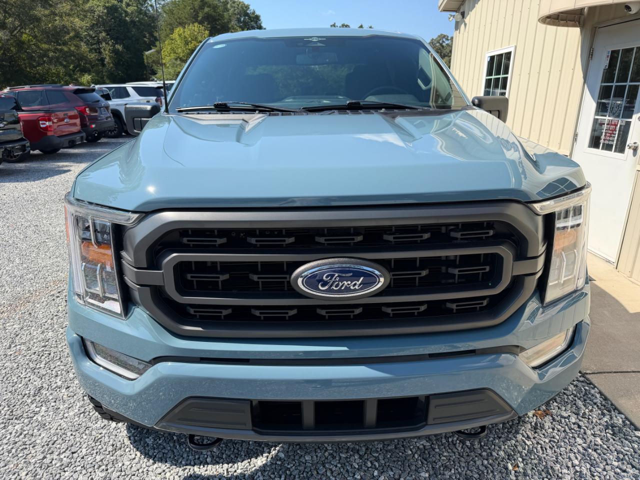 Ford F-150 XLT SuperCrew 5.5-ft. Bed 4WD 2023
