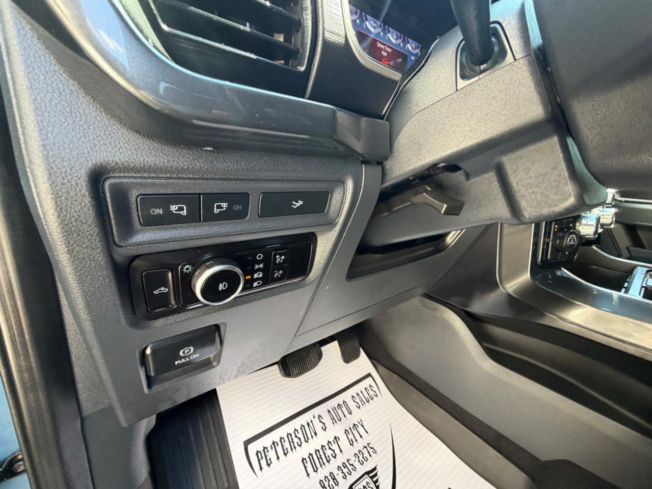 Ford F-150 XLT SuperCrew 5.5-ft. Bed 4WD 2023
