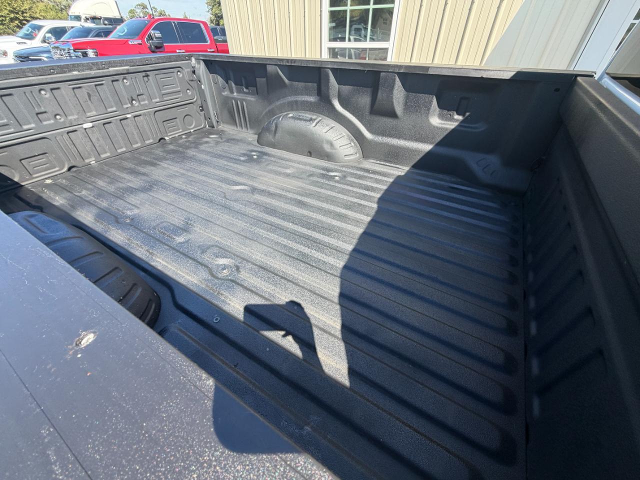Ford Super Duty F-250 SRW XL 4WD Crew Cab 8' Box 2024
