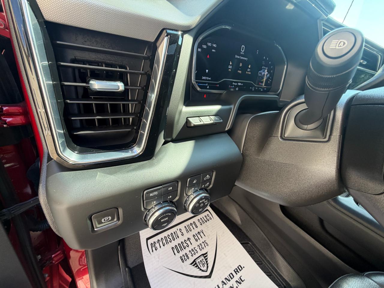 GMC Sierra 2500HD 4WD Crew Cab 159" Denali 2024
