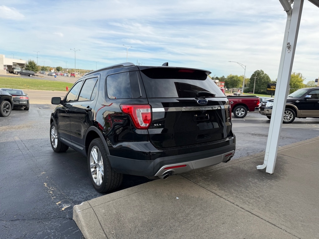 Ford Explorer  2017 Ford Explorer  2017