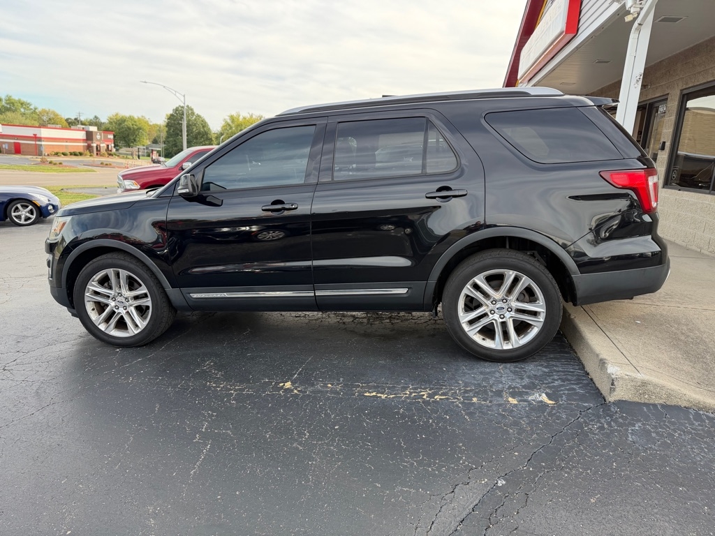 Ford Explorer  2017 Ford Explorer  2017