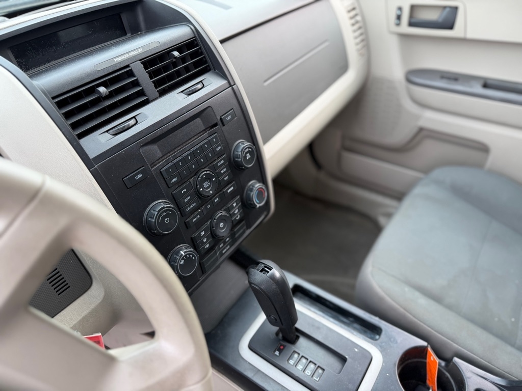 Ford Escape  2012 Ford Escape  2012