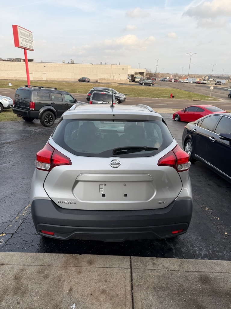 Nissan Kicks  2019