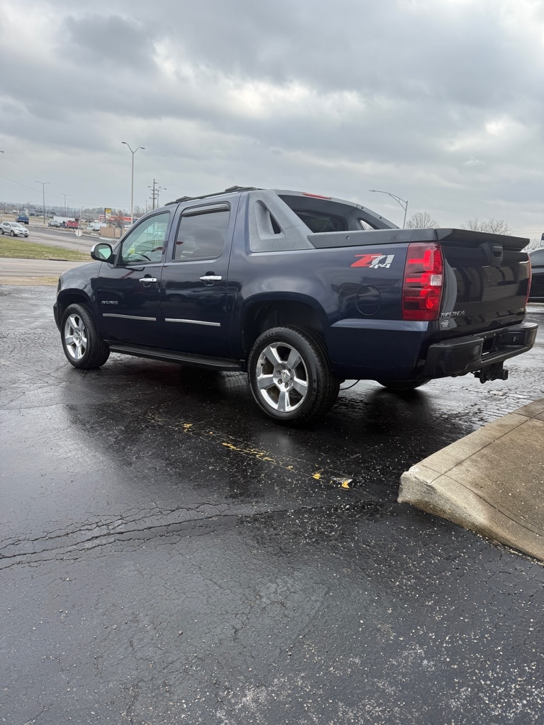 Used Chevrolet Avalanche for Sale near Empire, AL (with Photos) - AutosToday, image size:768x1024