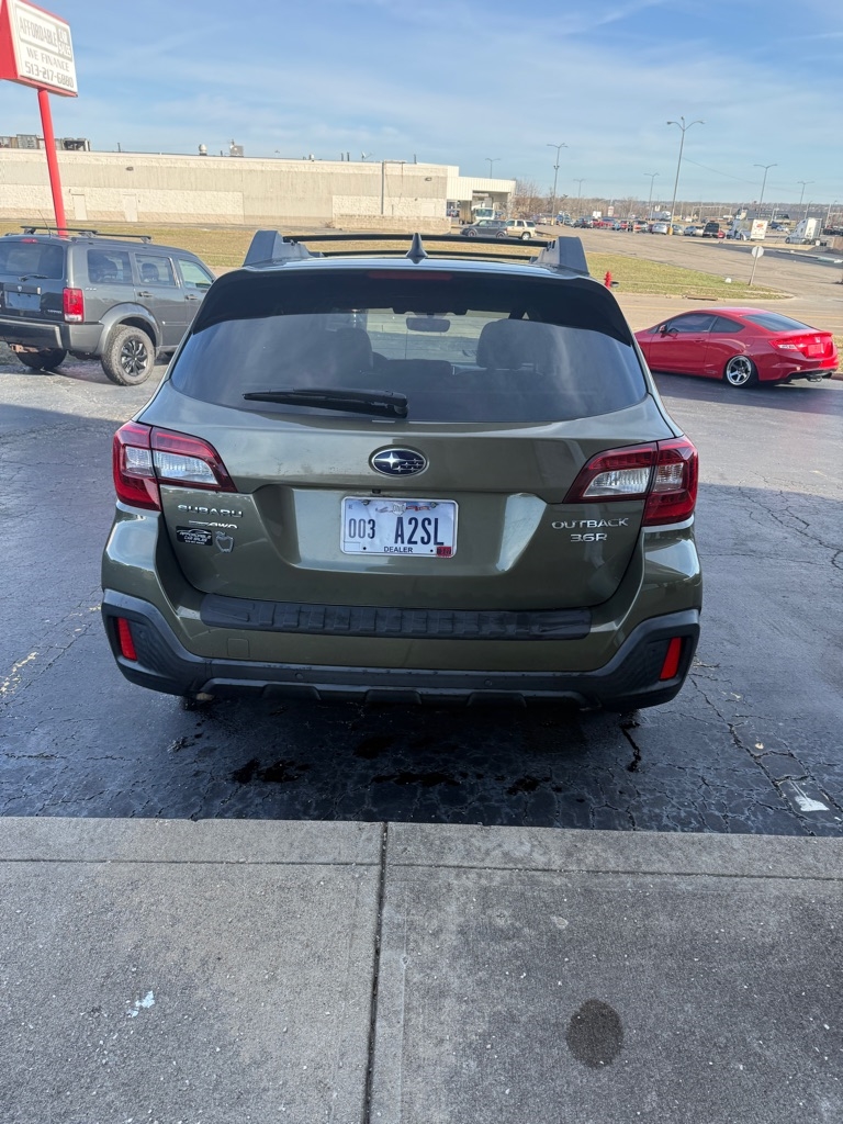 Subaru Outback  2018