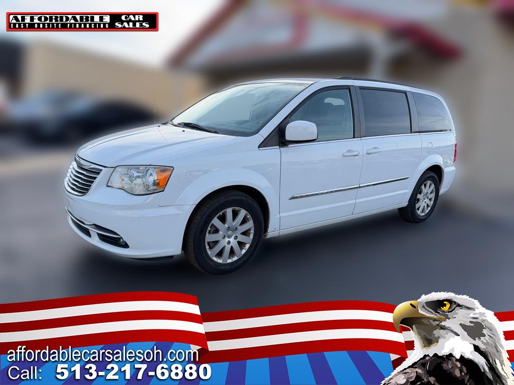 2015 Chrysler Town & Country TOURING