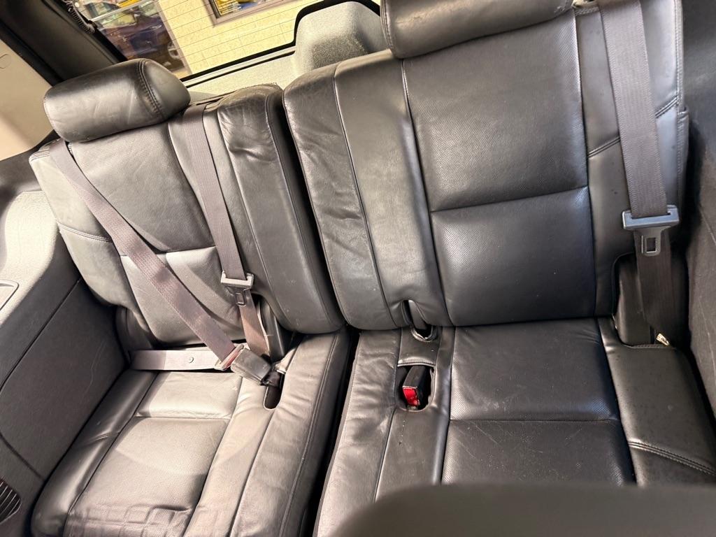 Chevrolet Tahoe  2013