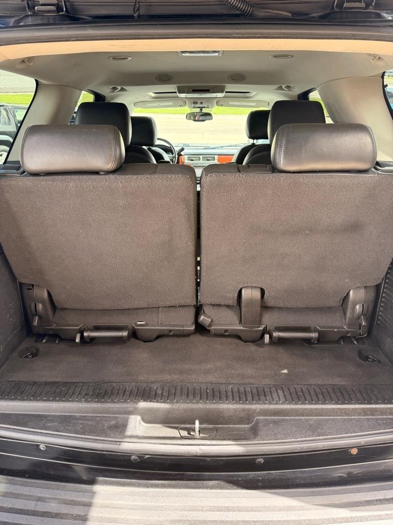 Chevrolet Tahoe  2013