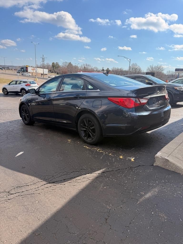 Hyundai Sonata  2013