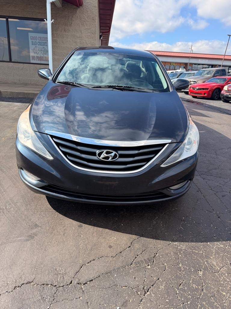 Hyundai Sonata  2013