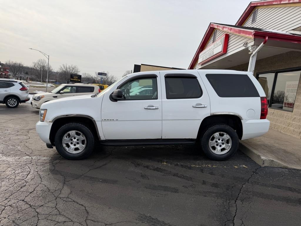 Chevrolet Tahoe  2010