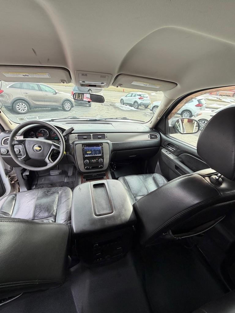 Chevrolet Tahoe  2010