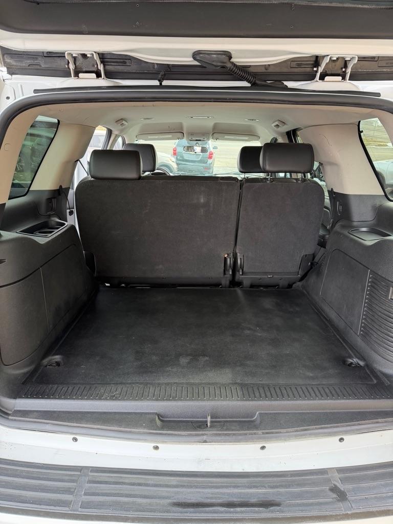 Chevrolet Tahoe  2010