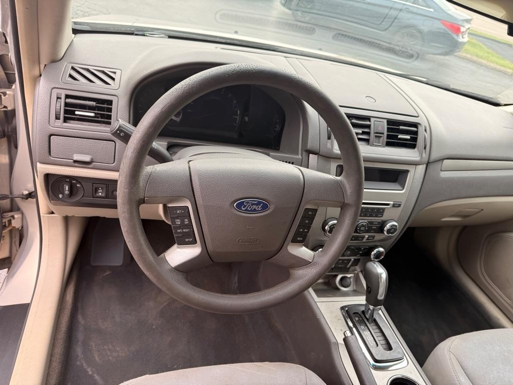 Ford Fusion  2010
