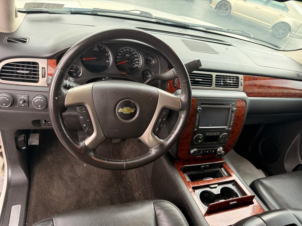 Chevrolet Avalanche  2012