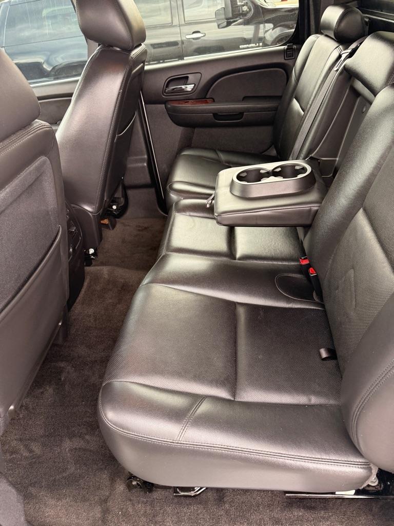 Chevrolet Avalanche  2012