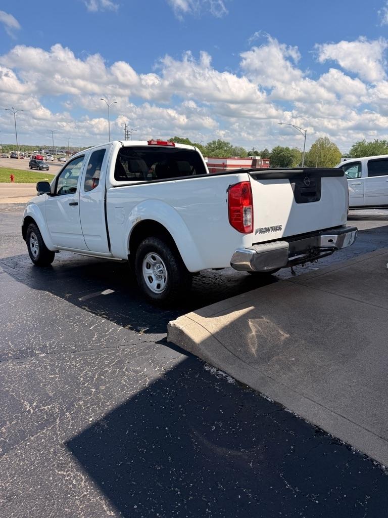Nissan Frontier  2013