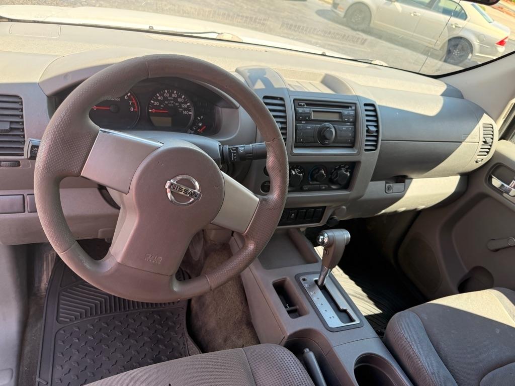 Nissan Frontier  2013