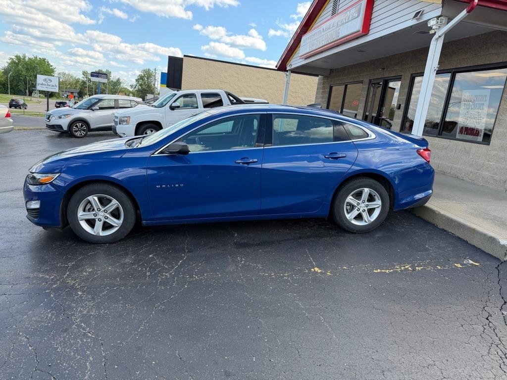 Chevrolet Malibu  2023