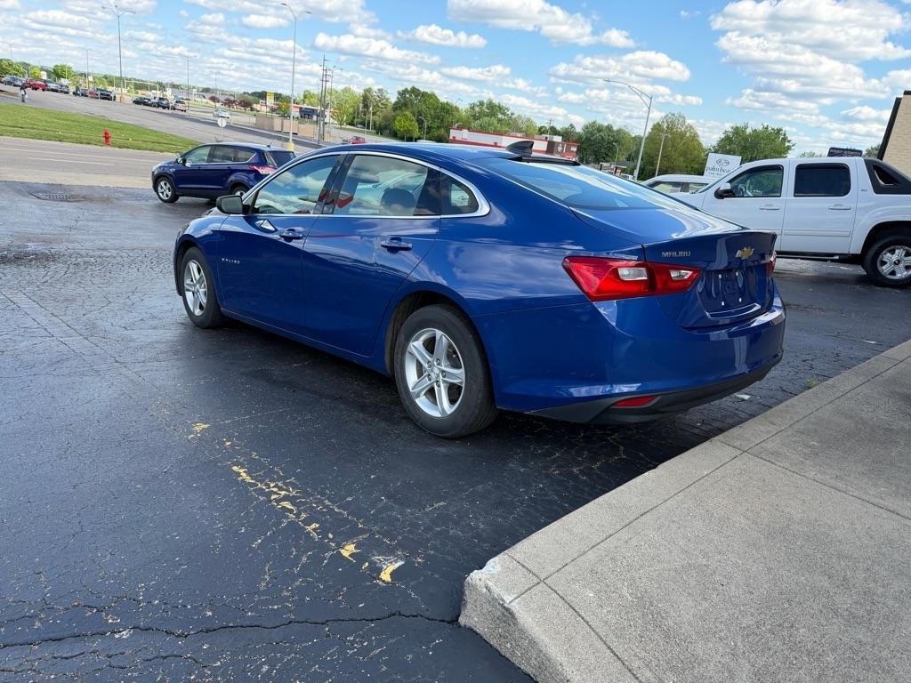 Chevrolet Malibu  2023