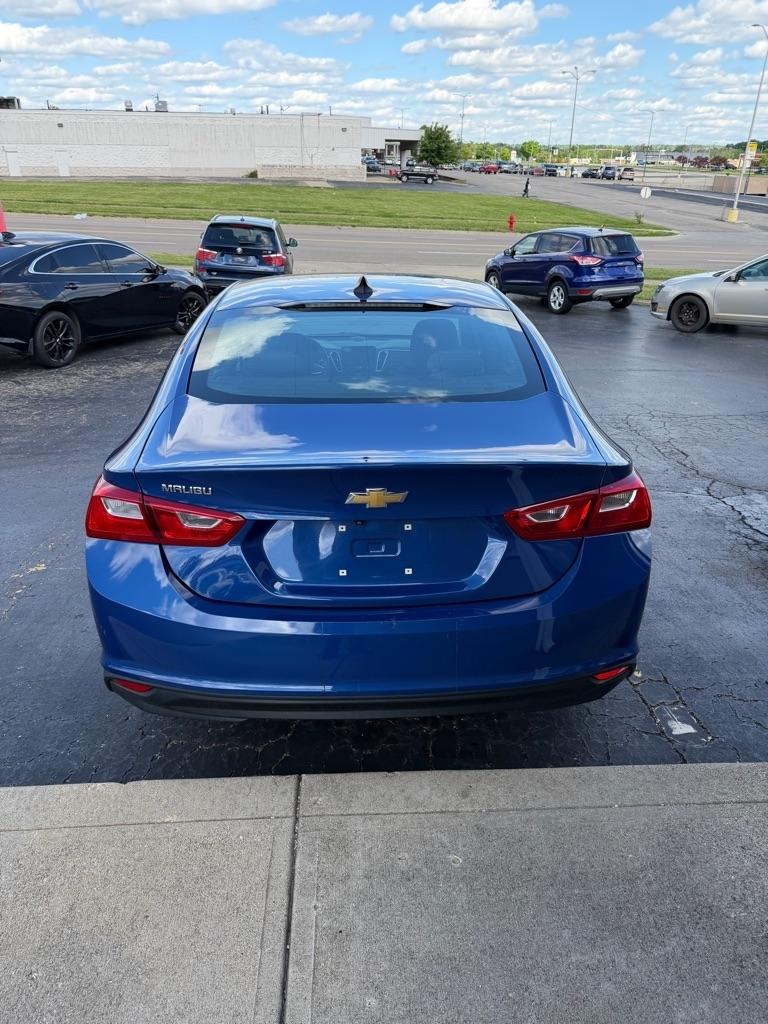 Chevrolet Malibu  2023