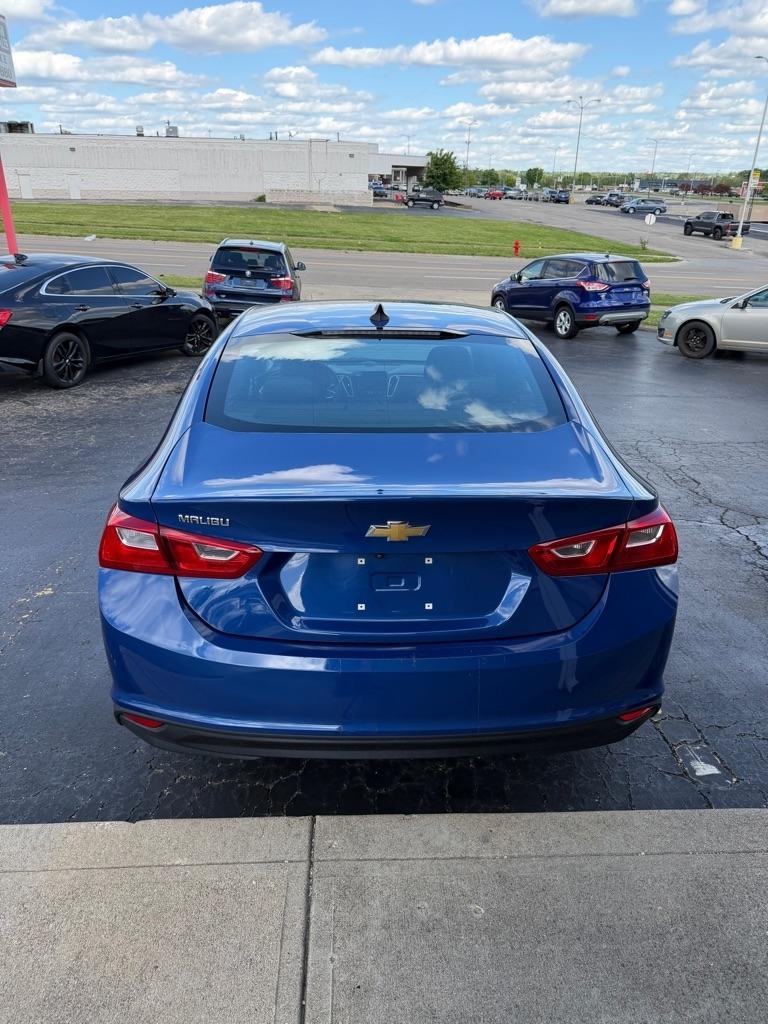 Chevrolet Malibu  2023