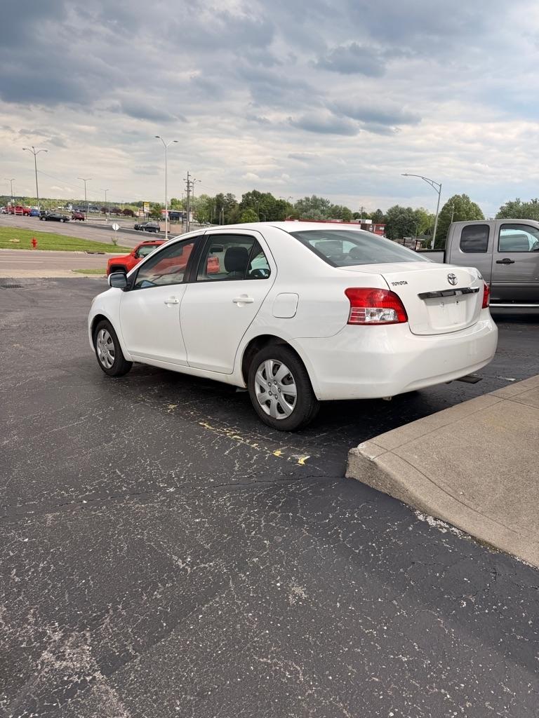 Toyota Yaris  2010