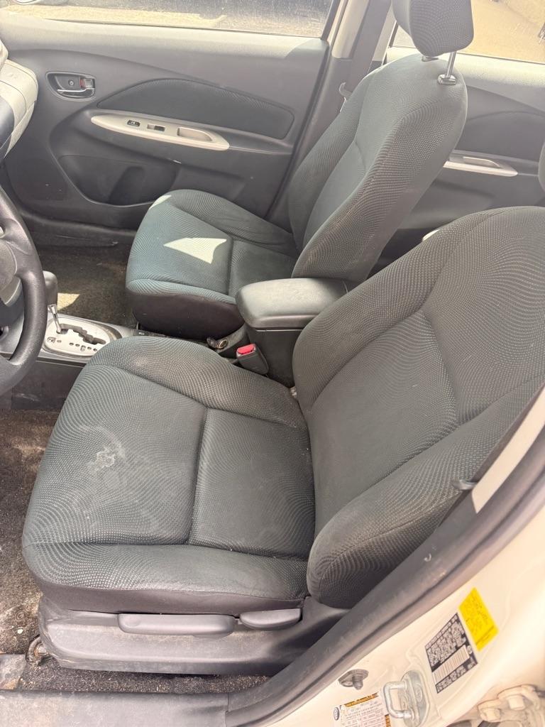 Toyota Yaris  2010
