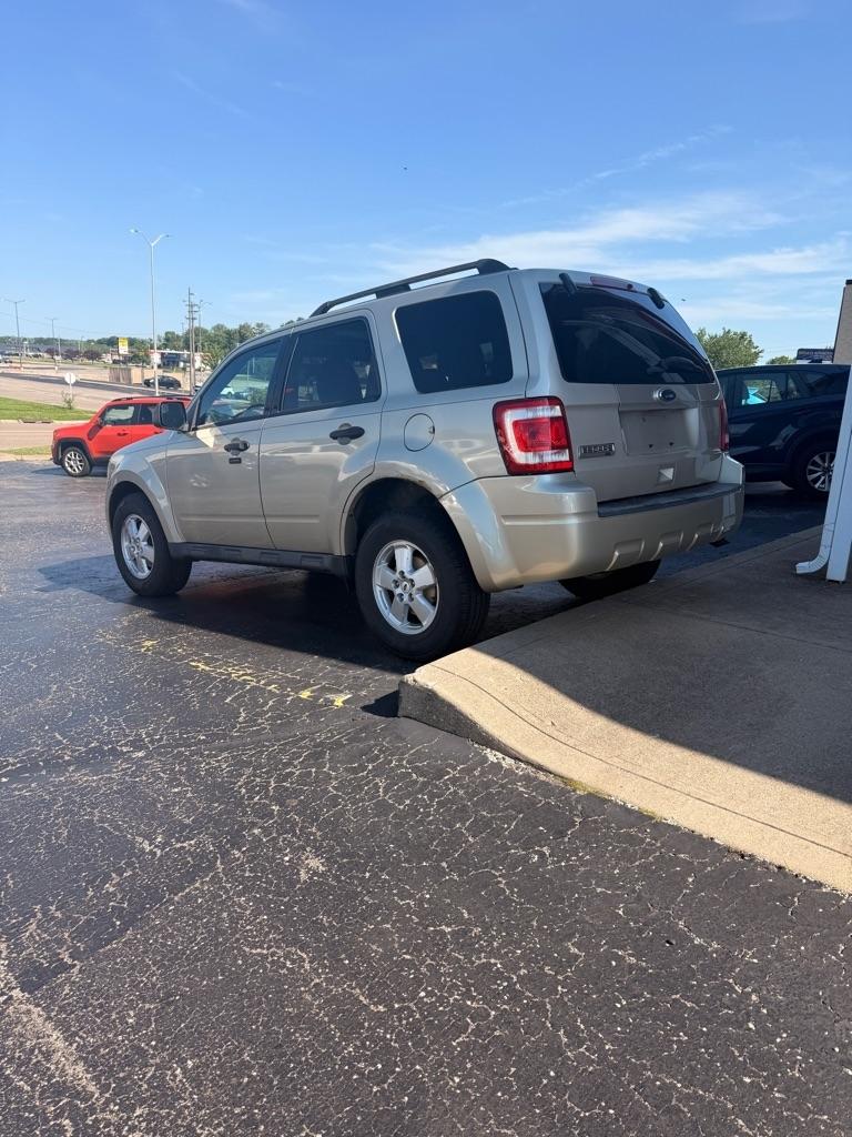 Ford Escape  2012